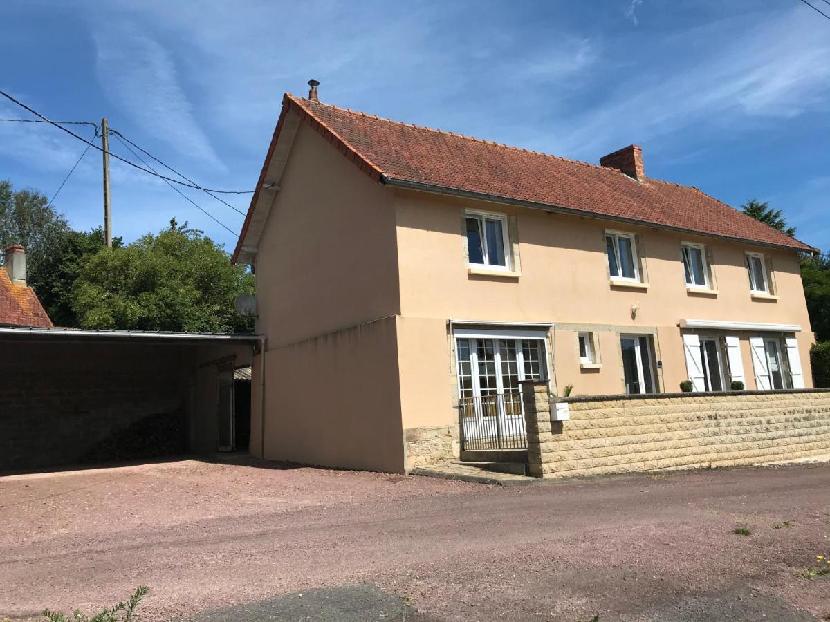 Meuble 3 Etoiles, Proche Plages Debarquement Dans Les Marais Du Cotentin A Carentan Exterior foto